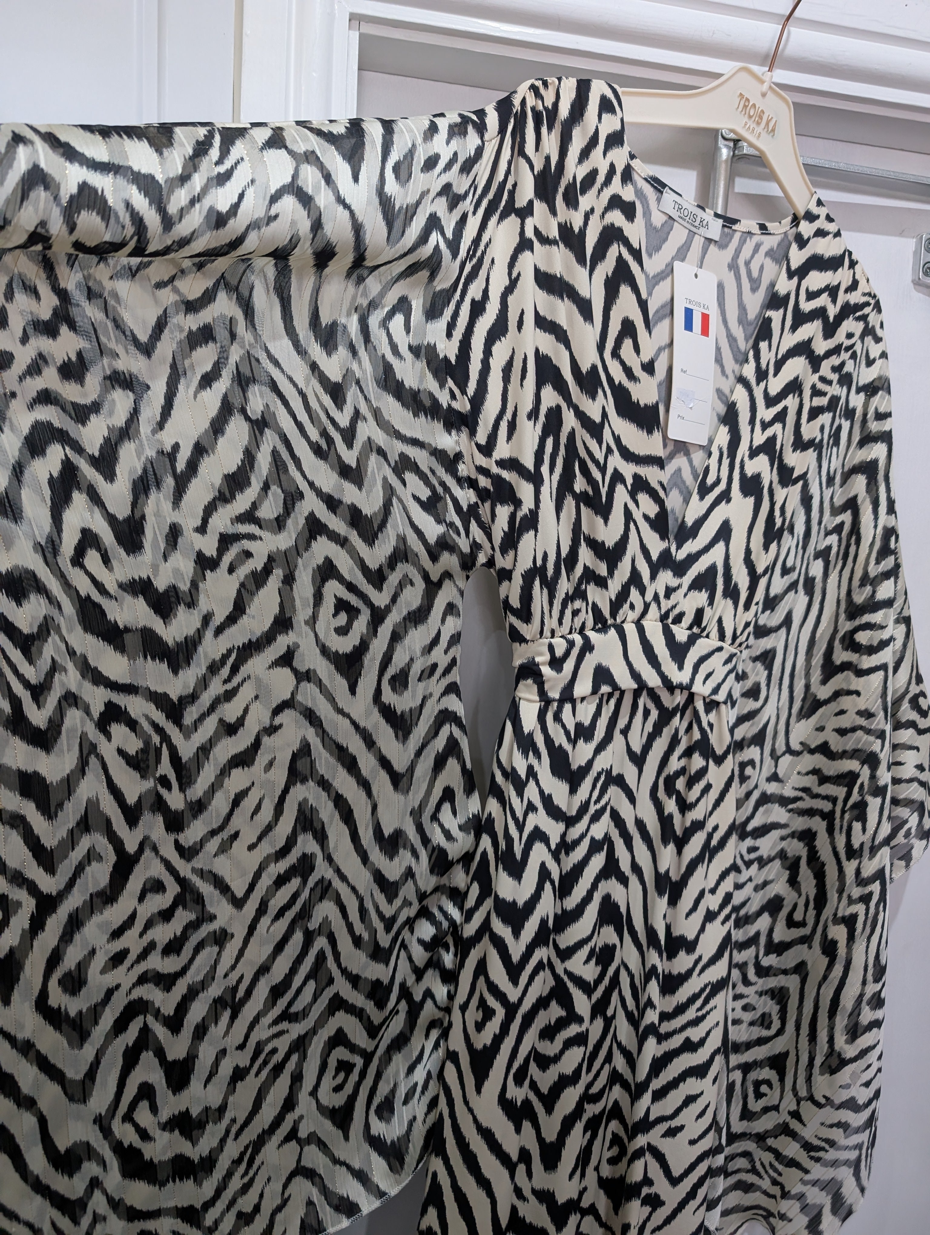 Troiska Cream Black Gold Thread Sleeve Dress