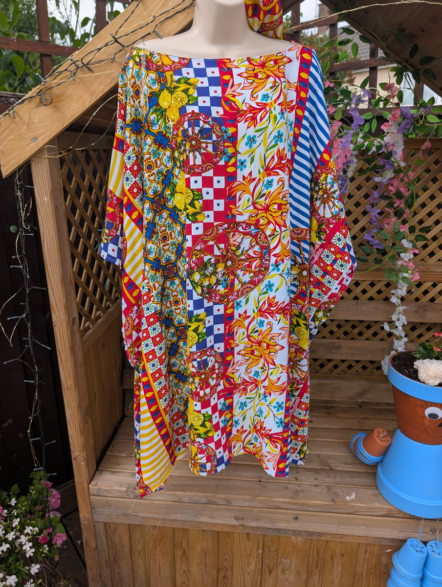 Red Stripe Paint High Collar Kaftan